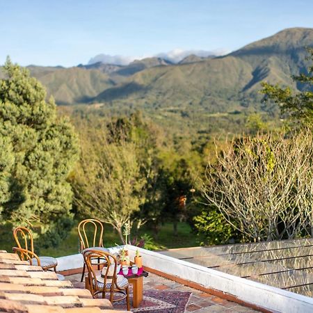 Готель Passadhi Ayurveda & Yoga Retreat Вілья-де-Лейва Екстер'єр фото